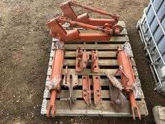 Pallet of AC Planter Parts, Cylinders