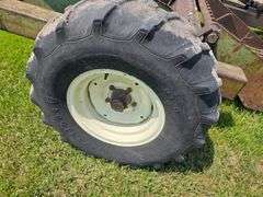 Hydraulic Rock Picker, 12.5-15 Tires