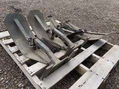 (4) Shoup Stalk Stompers, used on IH 1063 Cornhead , Buying All for One Money