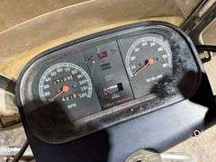 1983 Harley Davidson Electra Glide Motorcycle, 17,129 Miles, Needs Battery, Clutch is Stuck, Will Ne