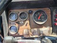 1990 Volvo Cab Over Semi Tractor, 452,999 Miles, 13 Speed Transmission, 11R22.5 Fronts and Rears, Ad