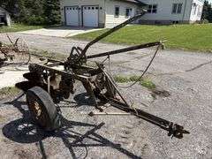 John Deere 2-14”-16” on No. 16 Frame, (2) Coulters, on Rubber, Clutch Lift