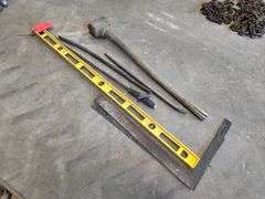 Sledge Hammer, Level, Squares