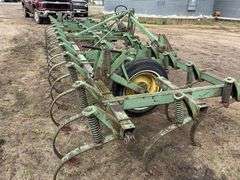 John Deere 1100 Mounted Field Cultivator, 21’, Folding Wings, (2) Gauge Wheels, * Will have good cyl