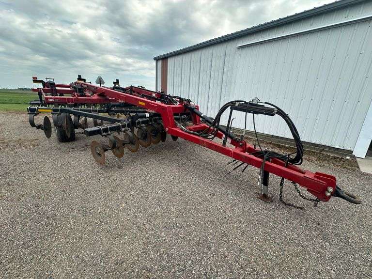 2010 Case IH 870 EcoloTiger Disk Ripper, 7 Shank, with 5 Bar Harrow, Approx 14’ Wide, SN: 041951