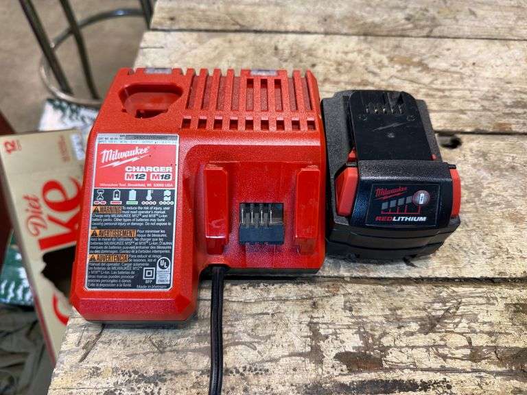 New Milwaukee M18 SC 5.0 Amp Battery and Charger