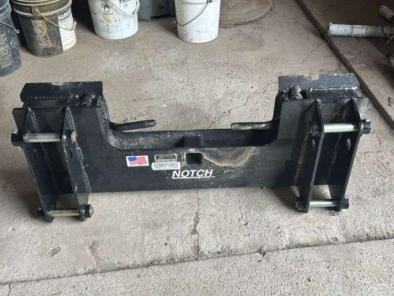 Notch Quick Attach for 148 and 158 Loader (New)