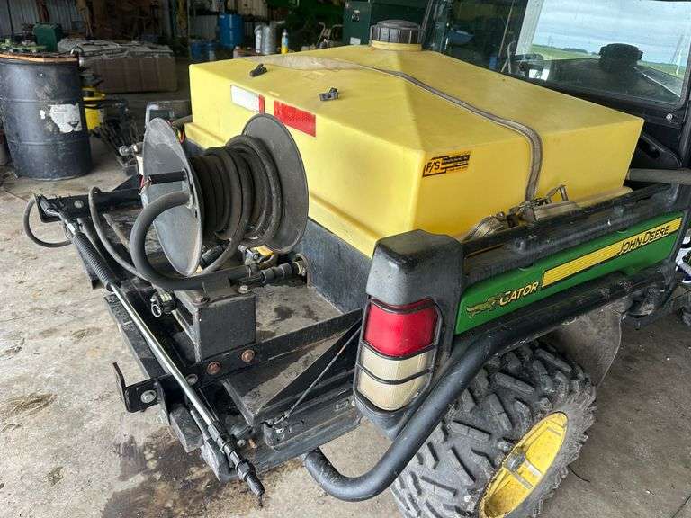 F5 Manufacturing Sprayer for Side by Side, 100 gallon Capacity Tank with Electric Motor and Hand Wan