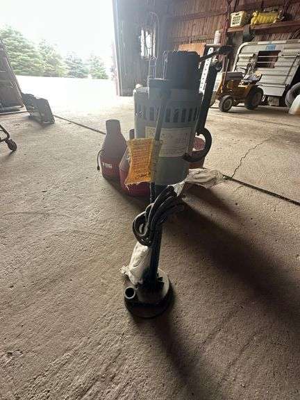 Brand New Sump Pump with Stand