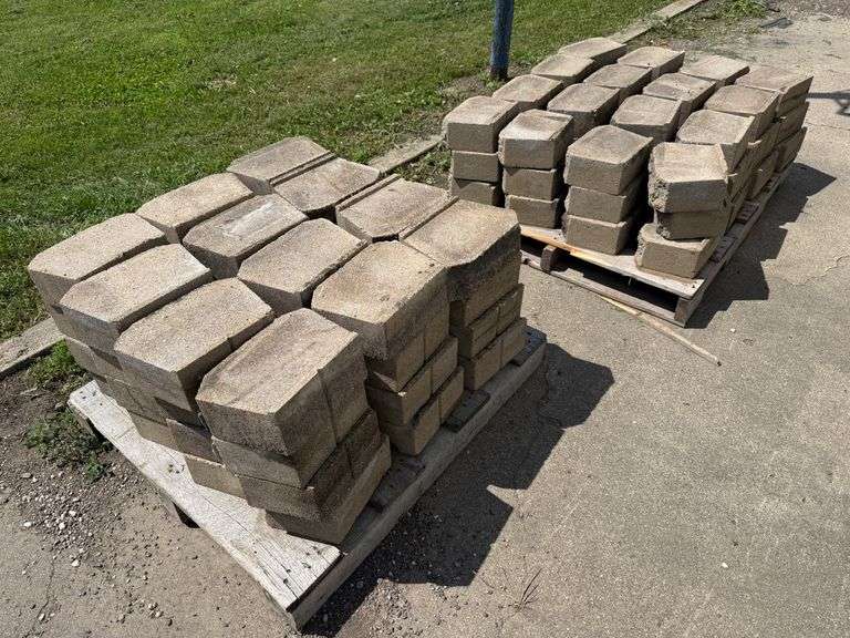 (96) Used Landscape Blocks, Buying All for One Money