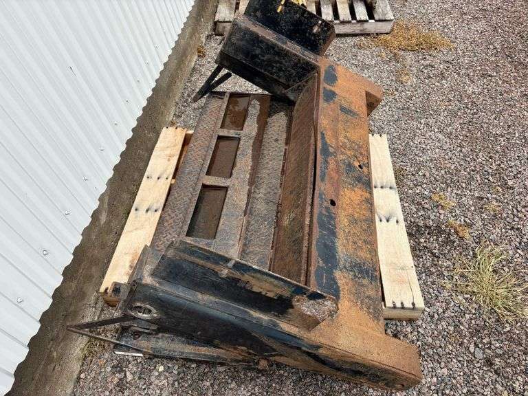 Tommy Lift, off of 2003 Chevy pickup, * works per seller