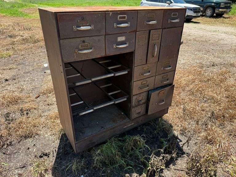 Organizer, Missing some Drawers