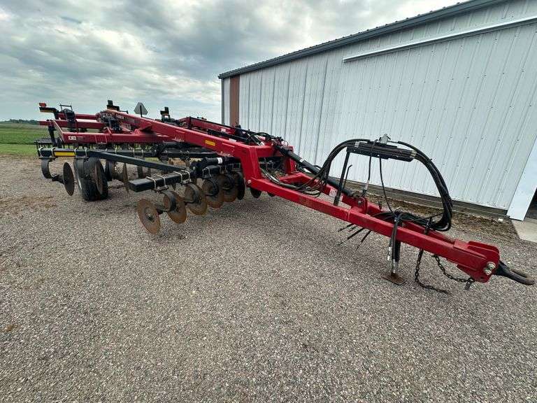 2010 Case IH 870 EcoloTiger Disk Ripper, 7 Shank, with 5 Bar Harrow, Approx 14’ Wide, SN: 041951