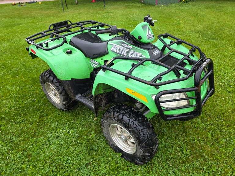 Arctic Cat 500 ATV, 4x4, Independent Rear Suspension, 2” Receiver, Rear Bumper, 4,534 Miles, Front W