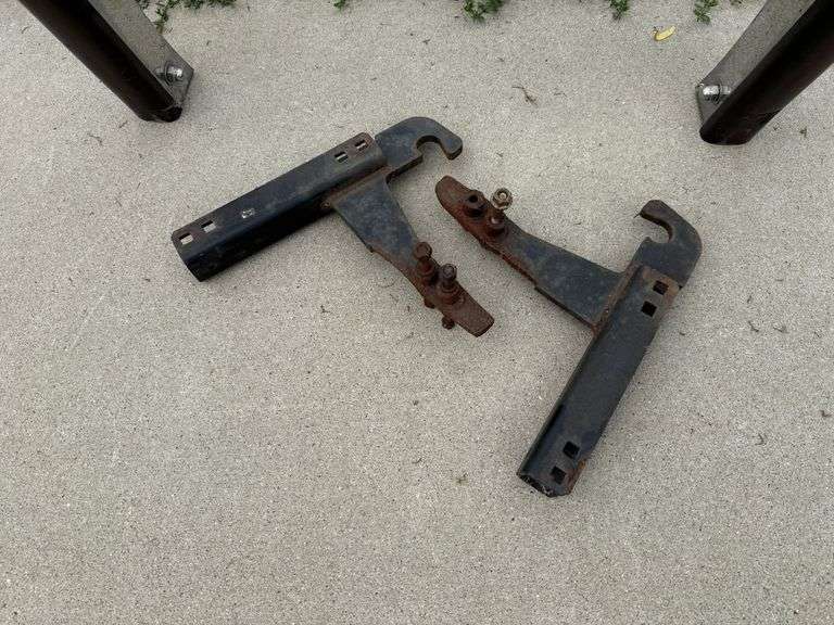 Luverne Brush Guard and Mounts, Came off a 2017 Chevrolet Silverado 1500