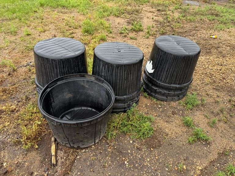 (10) 25 Gallon Plastic Tubs, Buying All for One Money
