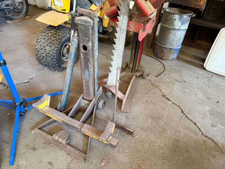 Air Jacks and Saws