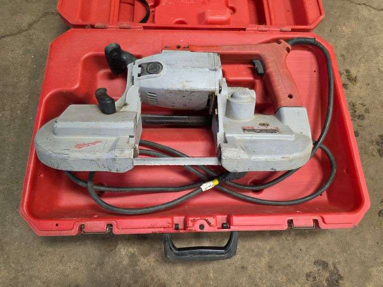 Milwaukee Heavy Duty Hand Held Band Saw with Case and Book, 2 Extra Blades in Case, SN: 678J40707028
