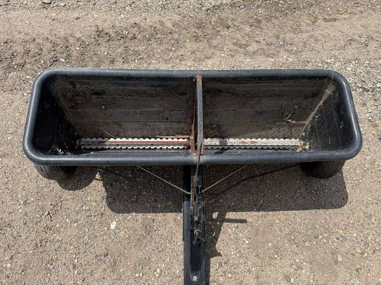 Agri-Fab Spreader