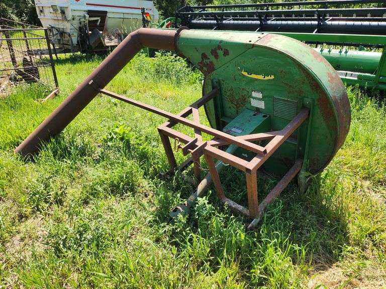 Badger Silage Blower Converted to Bunk Blower, 540 PTO, In Working Order Per Seller. This Item is Lo