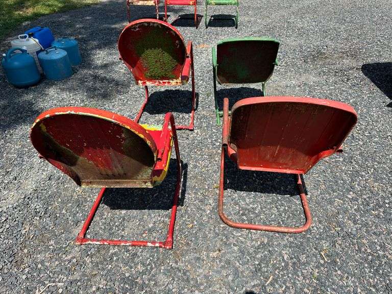 4 Steel Lawn Chairs, Buying All for One Money