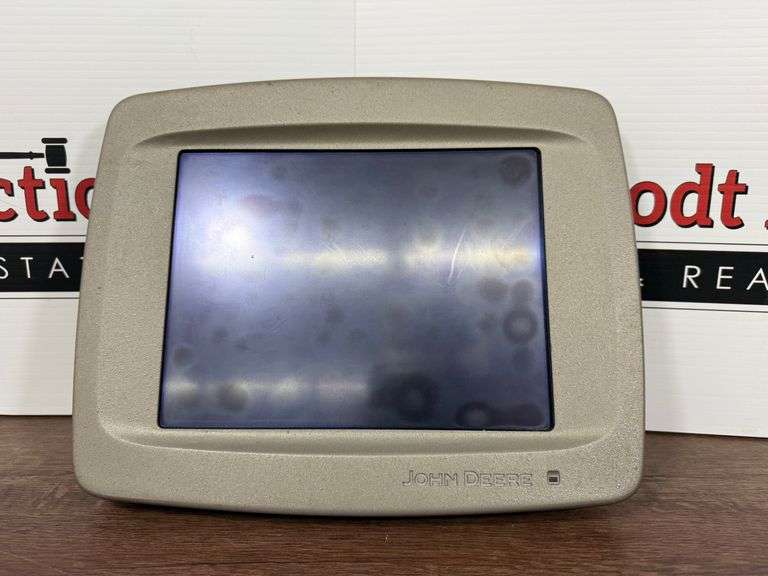 John Deere 2600 Display, SF1, AutoTrac, 2,257 Hours, SN: PCRM26E133449