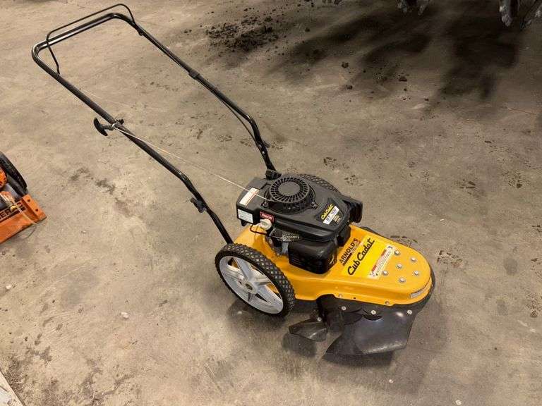 Cub Cadet ST100 Walk Behind 22” String Trimmer, 159cc Gas Engine, *works as should per seller