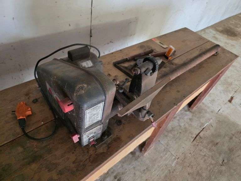 Wood Lathe *Located on a Mezzanine in Shop, Buyer is Responsible for Removal, Has a Ladder, No Steps