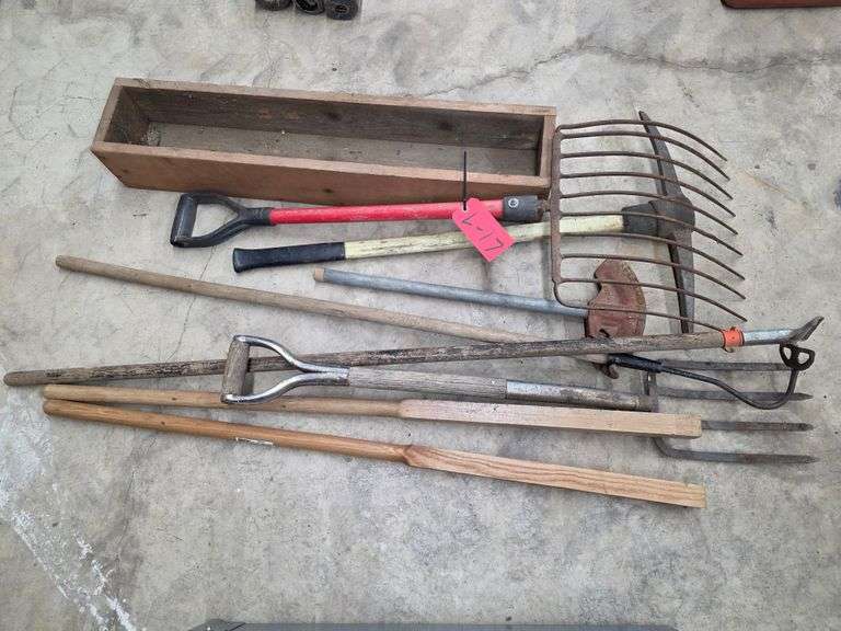 Misc Garden Hand Tools