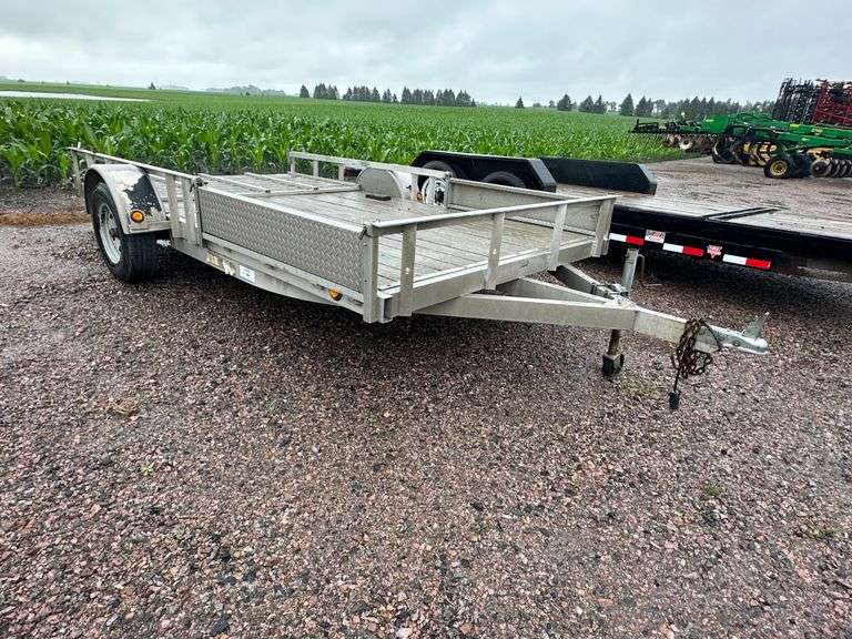 Trophy 14’ Single Axle Aluminum Trailer with Ramp, Lifetime License (No Title)