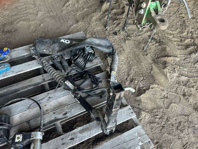 Blue Ox Tow Hitch