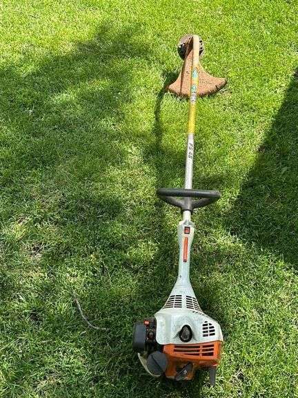 Stihl FS45 Gas Operated Weed Trimmer, Needs to be Tuned up, but Did Start