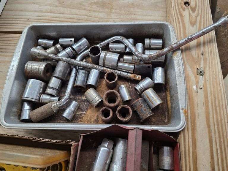 Large Lot of Misc Sockets