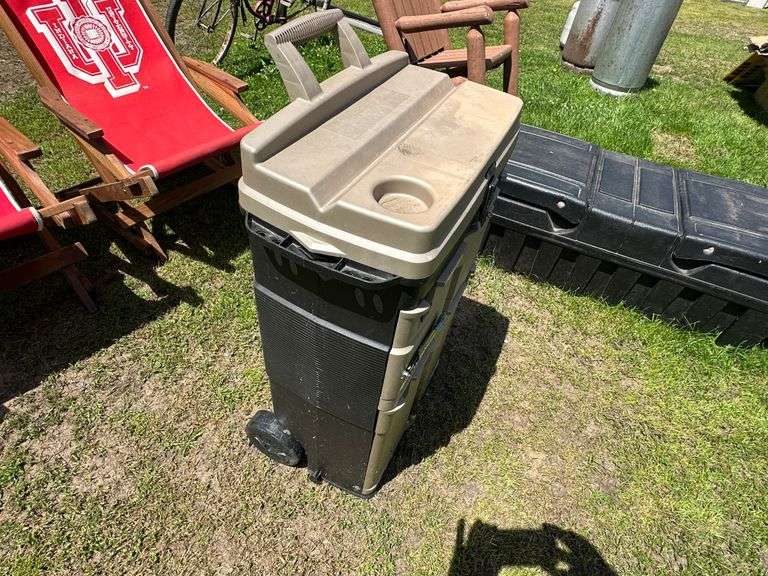 Plastic Toolbox on Wheels, 10” x 18” x 32”