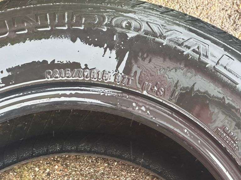 (1) 215/70R16 Used Tire