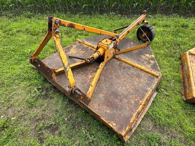 Woods Dixie Cutter M5, 5’ Cut, 3pt Hookup, 540 PTO, Worked Good When Last Used Per Seller, *PTO Shaf