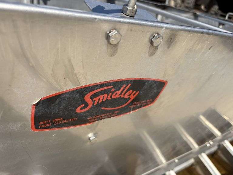 Smidley Double Sided Stainless Steel Pig Feeder, 106” Long, 38” tall