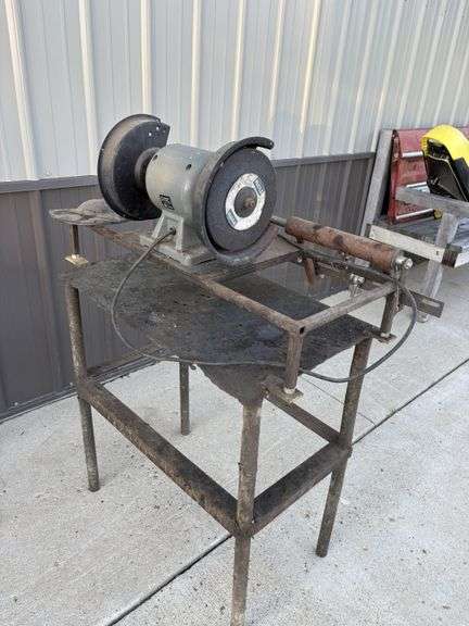Tradesman 8275 8” Bench Grinder, 3/4 HP, on Steel Stand, was used to grind carbides for skis