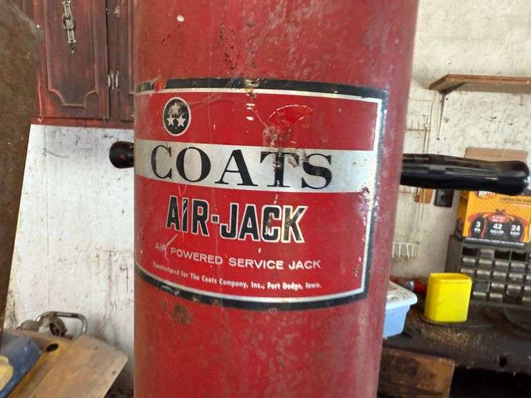 Air Jacks and Saws