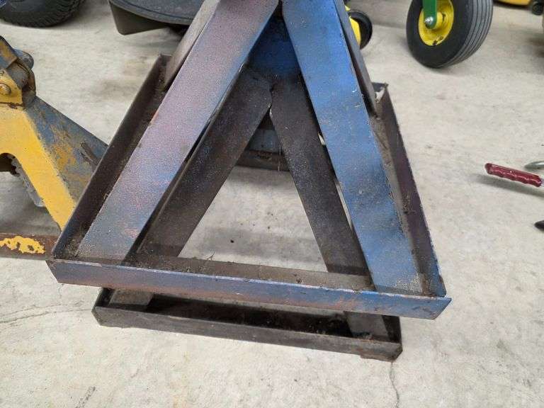 (3) Jack Stands, Approx 16” Tall