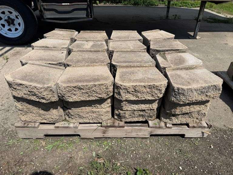 (96) Used Landscape Blocks, Buying All for One Money