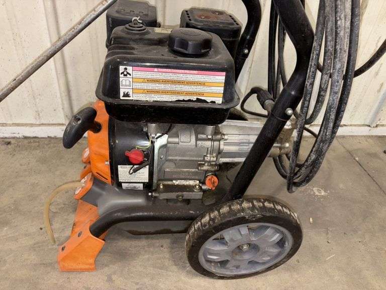 Generac Cold Pressure washer, 3100 PSI, 2.7 GPM, 212cc Gas Engine,  *works as should per seller