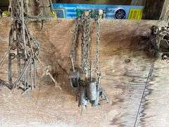 Large Trap Lot Includes (11) Mink/Muskrat Stretchers, (8) 1.5” Traps, (5) Foothold Traps, (6) 110 Tr