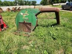 Badger Silage Blower Converted to Bunk Blower, 540 PTO, In Working Order Per Seller. This Item is Lo
