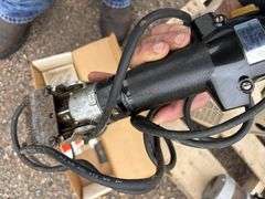 Stewart Oster Clipmaster Animal Clipper, * works per seller