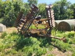 Amco F-15B Rockflex HD Disk, 26.5’ Wide, *Needs Repair, One Wing Cylinder is Missing, One Wing Wheel