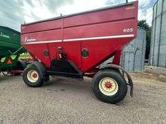 2014 Parker Model 605 Gravity Box, Lights, Brakes, Roll Tarp, 445/65R22.5 Tires on 10 Bolt Hubs, Fen