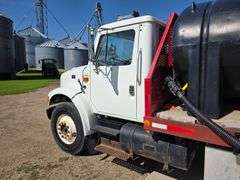1999 International 4900 Truck with 2,350 Gallon Tank, 197,509 Miles, DT466E Engine, 6 Speed Plus Man