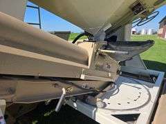 Unverferth Seed Runner 3750 Tri Axle Seed Tender, Honda 11hp Engine with Electric Start, 6” Conveyor