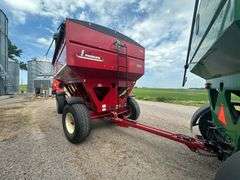 2014 Parker Model 605 Gravity Box, Lights, Brakes, Roll Tarp, 445/65R22.5 Tires on 10 Bolt Hubs, Fen
